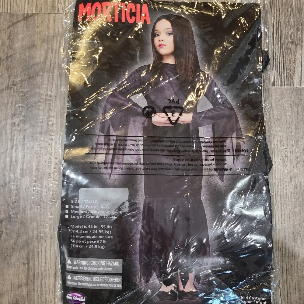 Addams Family Madam Morticia Costume by Fun World Size Medium 10/12